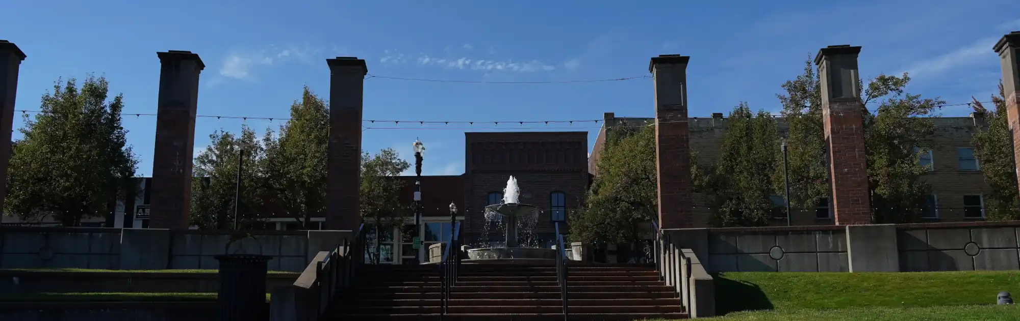 Photo of pillars and a fountain in Independence, OR